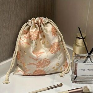 Floral Drawstring Bag - Cream and Pink